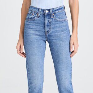 Levis Straight Cropped Wedgie Jeans - Medium Wash